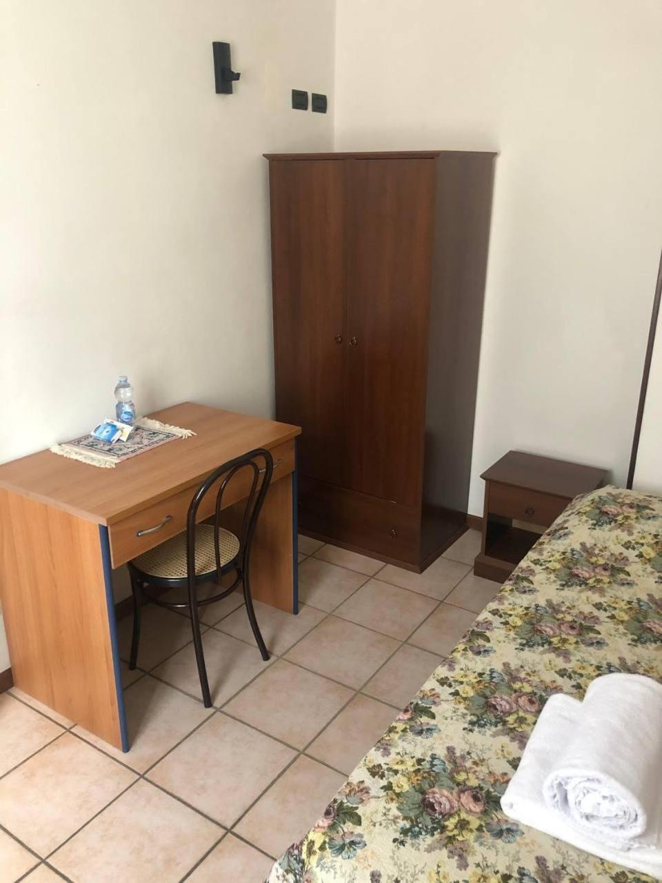 Be Me Hotel Helvetia Tabiano Terme ภายนอก รูปภาพ